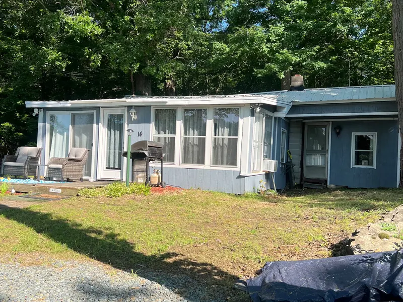 Cabin 14 exterior